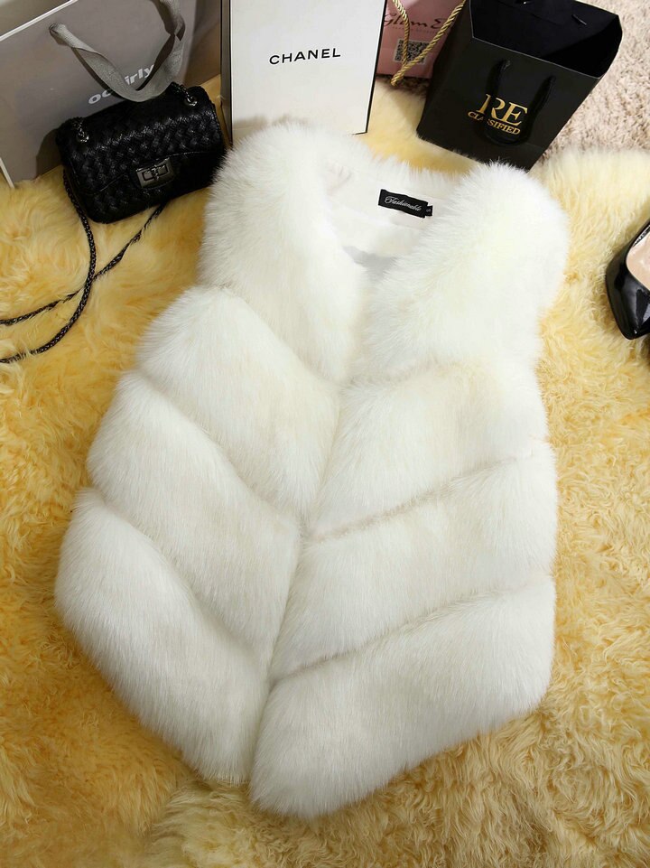 Faux Fur Sleeveless Vest Winter Thick Coats Women 2022 New Fashion