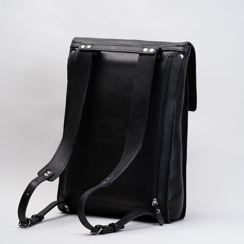 Leather laptop backpack - The Minimalist